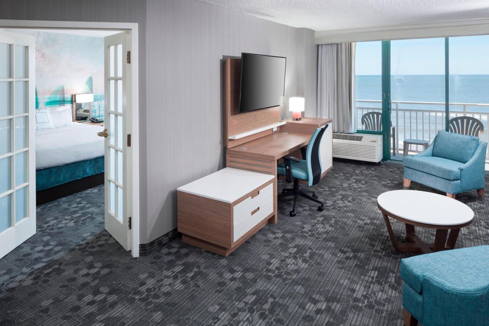 Courtyard Virginia Beach Oceanfront/South Екстериор снимка