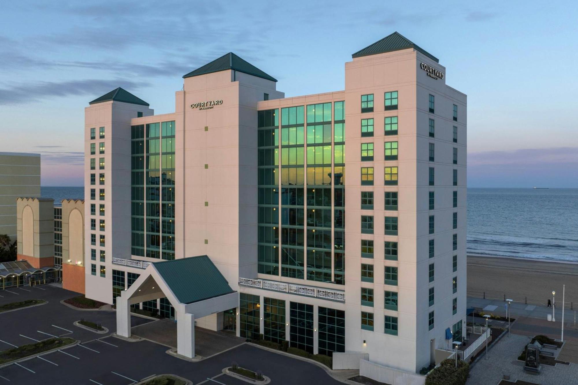 Courtyard Virginia Beach Oceanfront/South Екстериор снимка